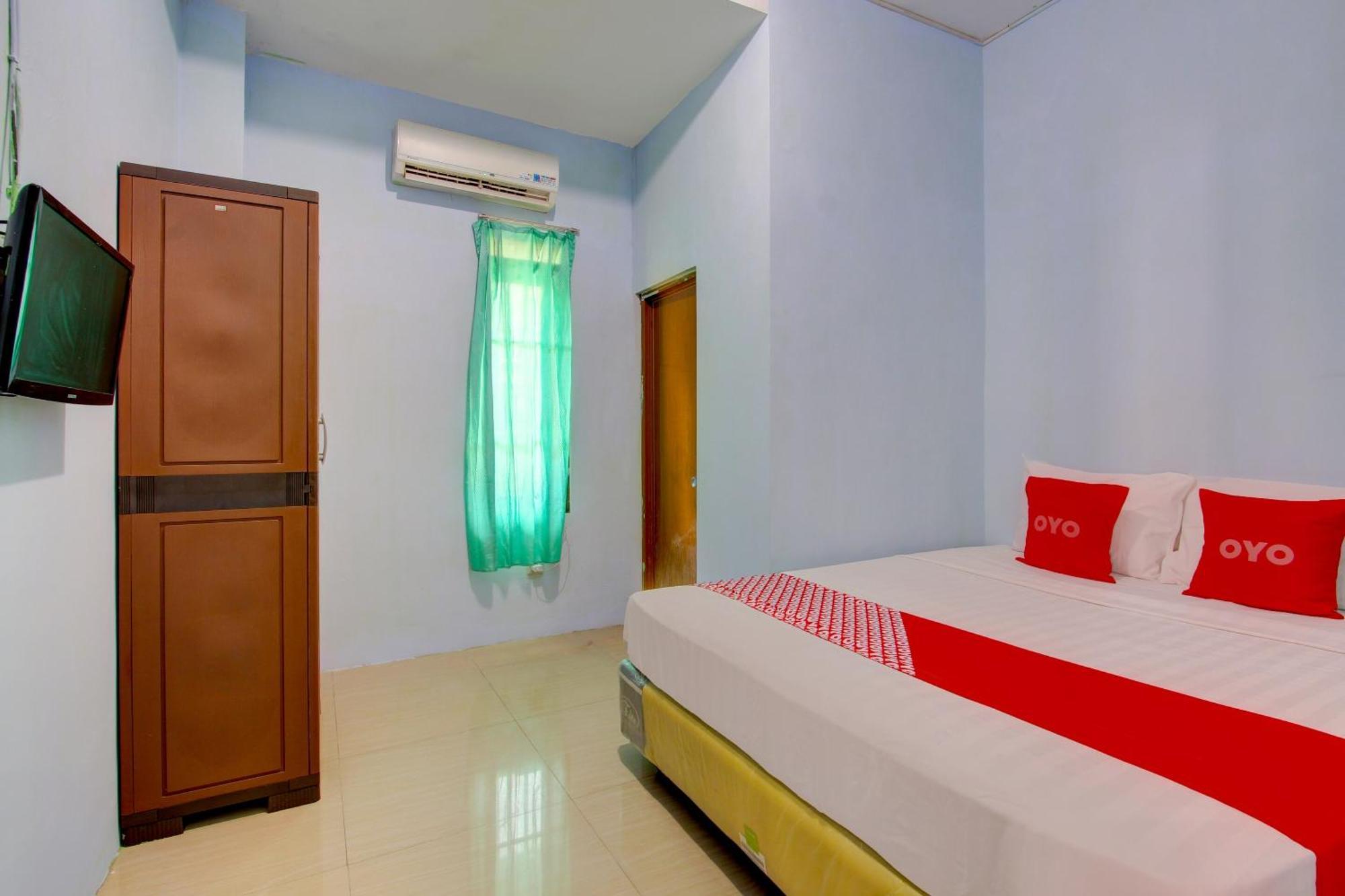 Super Oyo 93012 Griya Kencana Asri Syariah Lawean Esterno foto